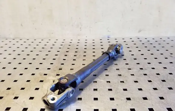 KIA Sportage Steering column universal joint