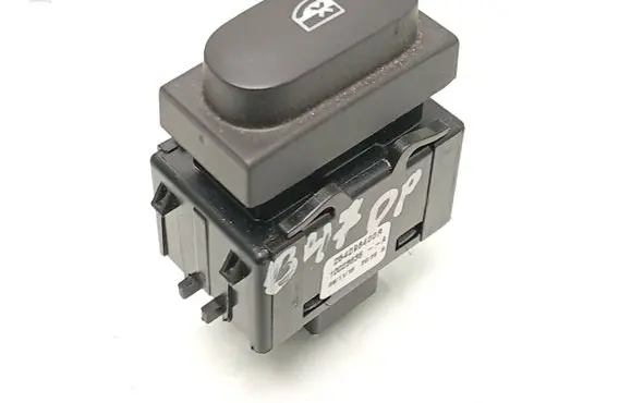 Renault Captur Electric window control switch 254298400R 10023635