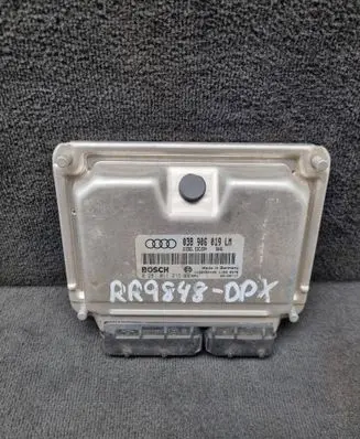Audi A6 S6 C5 4B Engine control unit/module 038906019LM 0281011213