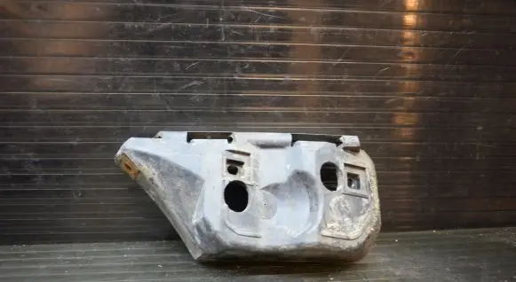 Volvo V50 Front bumper mounting bracket 30655874