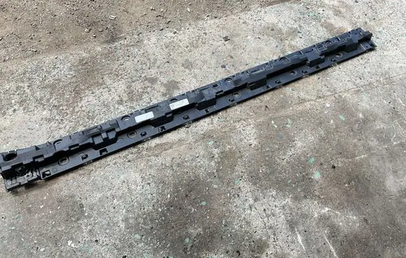 BMW X5 G05 Sill supporting ledge 867514 20211103 555338334