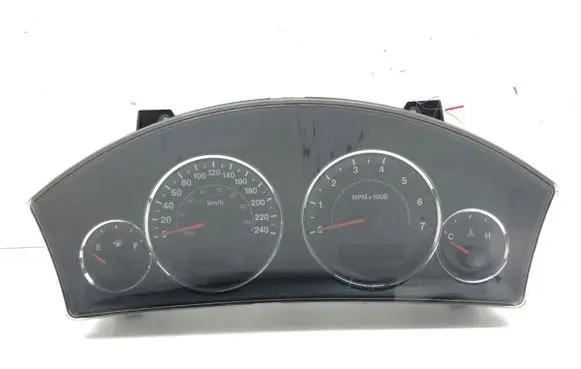 Speedometer (instrument cluster)