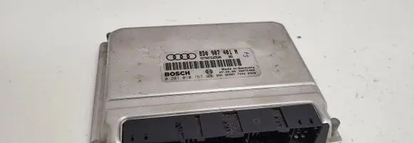 Audi A4 S4 B5 8D Engine control unit/module 8D0907401N 28RTE480 0281010157