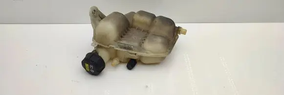 BMW 2 F44 Coolant expansion tank/reservoir 8687503