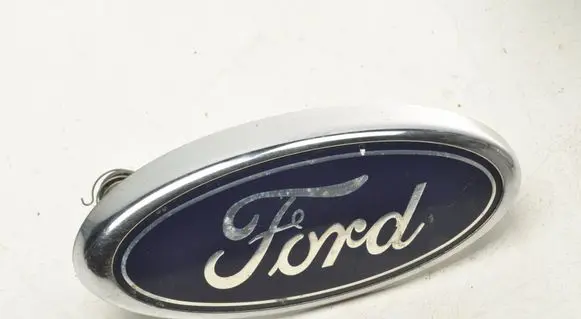 Ford Focus C-MAX Manufacturer badge logo/emblem 2S7Y8216AAW