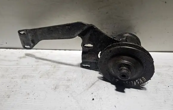 Renault Espace II Power steering pump 7846075