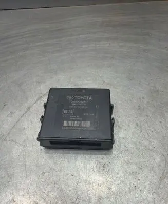 Toyota RAV 4 (XA30) Parking PDC control unit/module PZ464X042801 4M0174T2B 021044