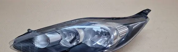 Ford Fiesta Headlight/headlamp 8A6113W030AE