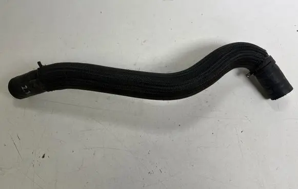 Ford Mustang VI Engine coolant pipe/hose FR338B273AD