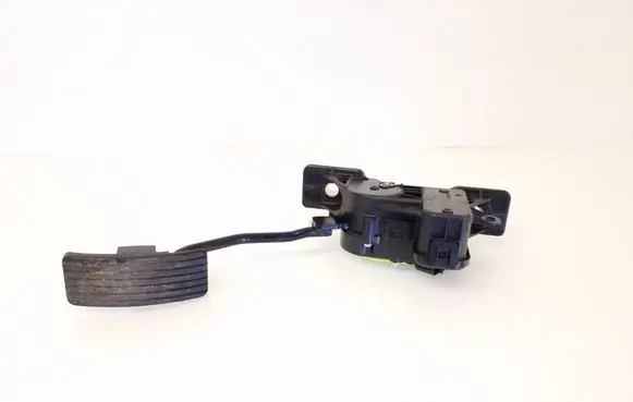 Mitsubishi Grandis Accelerator throttle pedal