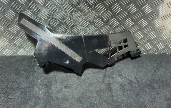 Mercedes-Benz CLA C118 X118 Front bumper mounting bracket 1188855903