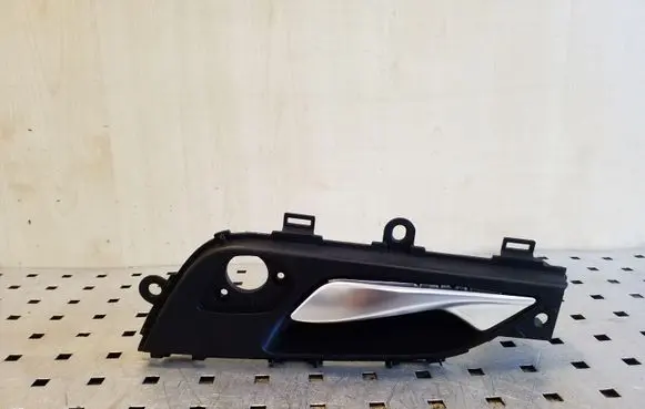Hyundai i40 Rear door interior handle 2511172802