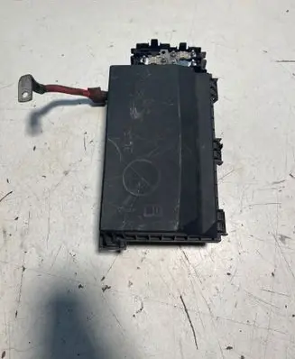 Opel Zafira C Fuse module C11000139