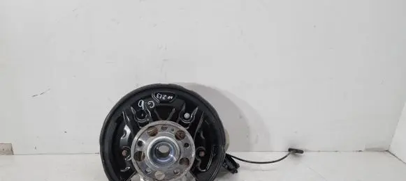 Mercedes-Benz E W238 Rear wheel hub A2133572600 A2135403805 A2055467480