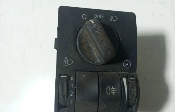 Opel Astra G Other switches/knobs/shifts 09180774 09181045