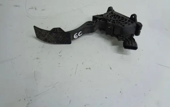 Skoda Fabia Mk3 (NJ) Accelerator throttle pedal 6C1723503B 0280755221