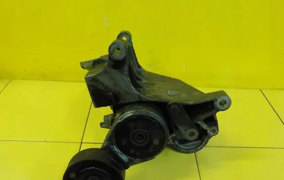 Opel Senator B Timing belt tensioner pulley 90410956 ROLKA