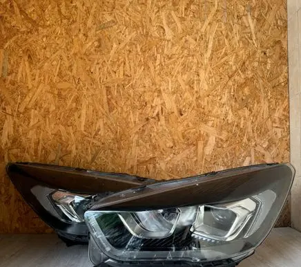 Ford Kuga II Headlights/headlamps set GV4113W029FF