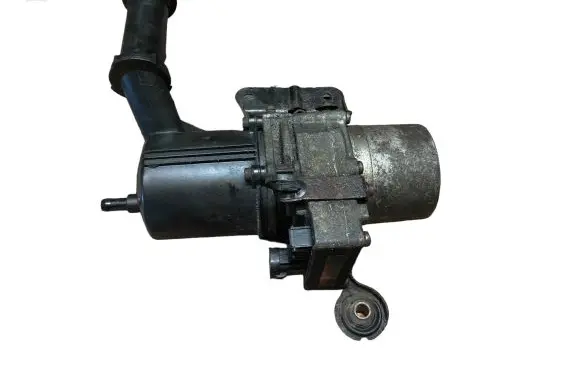 Peugeot 308 Power steering pump 9645102480
