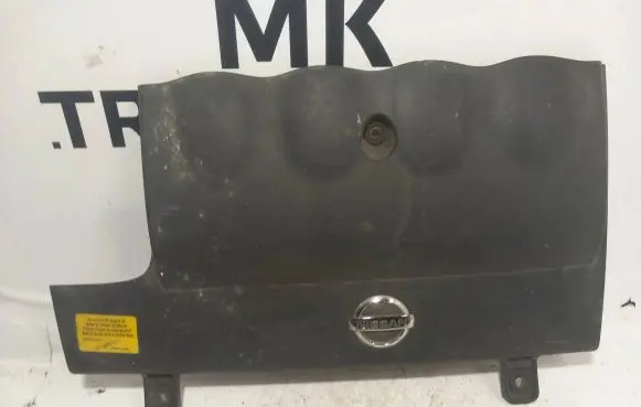 Nissan Primera Engine cover (trim)
