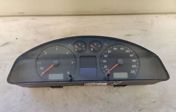 Volkswagen Transporter - Caravelle T5 Speedometer (instrument cluster) 7H0920860E 110080205 88311346