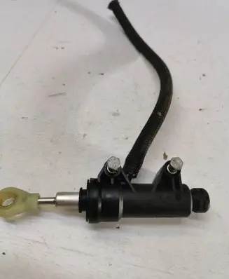 Clutch master cylinder