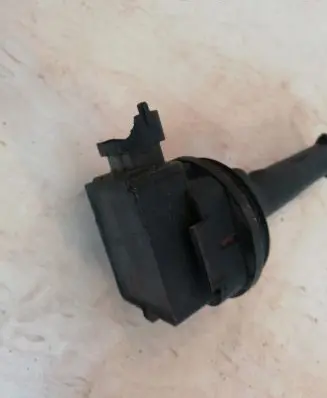 Volvo C70 High voltage ignition coil 30713416