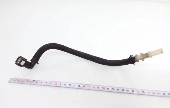 Nissan Qashqai Fuel line pipe