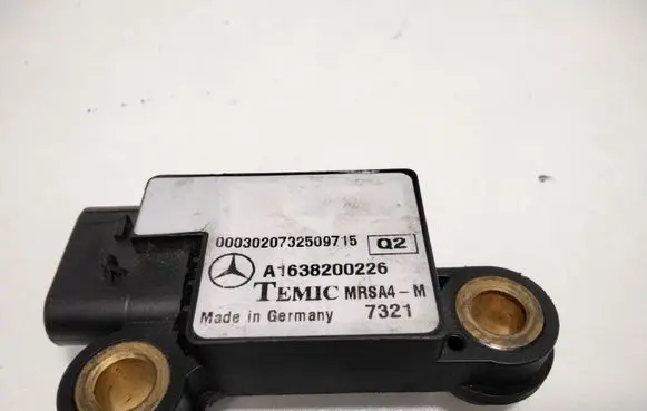 Mercedes-Benz ML W163 Airbag deployment crash/impact sensor A1638200226 0003020732509715