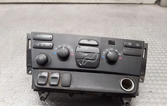 Volvo S60 Climate control unit 30782694