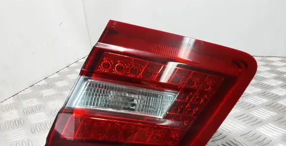 Mercedes-Benz E W212 Tailgate rear/tail lights