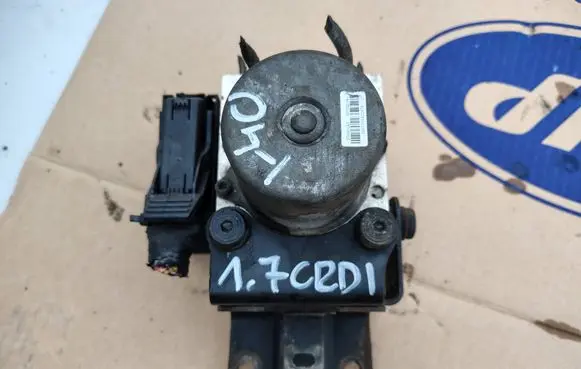 Hyundai i40 ABS Pump 58920-3Z930