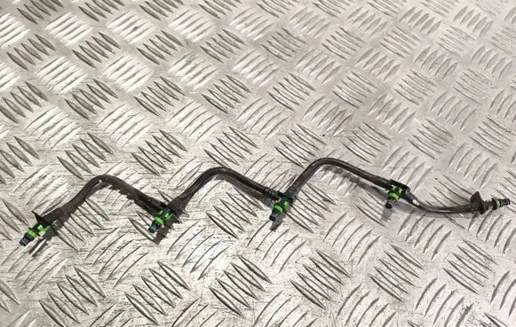 Fuel return line/hose