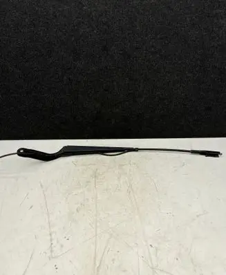 Volkswagen Crafter Front wiper blade arm