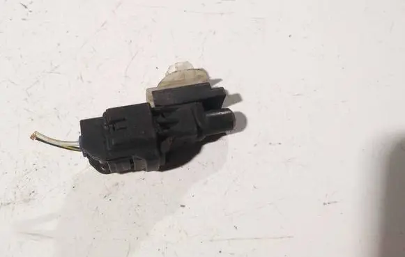 Toyota Corolla E120 E130 Outside/exterior temperature sensor 0775005191 077500-5191