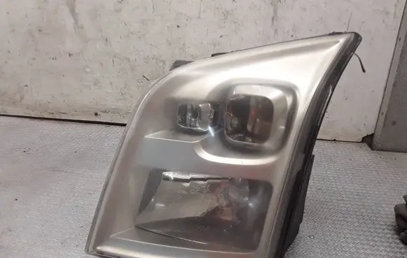 Ford Transit Headlight/headlamp 6C1113W030DD