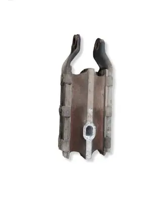 Volvo XC70 Gearbox mount 31262935 BH93A