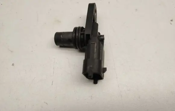 Mercedes-Benz ML W164 Crankshaft position sensor A0061537128