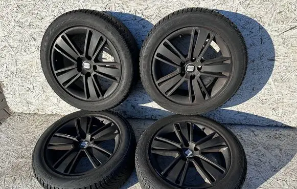 Seat Alhambra (Mk2) R17 alloy rim 7N5601025A