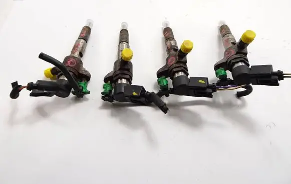 Peugeot 508 Fuel injector 9802448680 50274V05