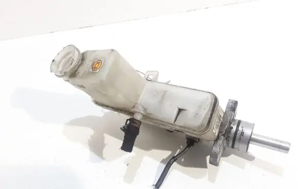 Mazda 6 Master brake cylinder