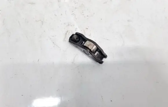 Volkswagen PASSAT B6 other engine part 