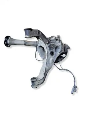 Mercedes-Benz Sprinter W906 Front wheel hub 