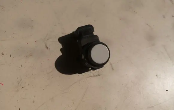BMW 1 E81 E87 Parking PDC sensor 6935598