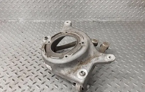 Porsche Macan (95B) Shock absorber/damper mounting bracket 958412383