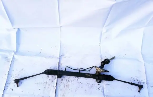 Nissan X-Trail T30 Steering rack rhd