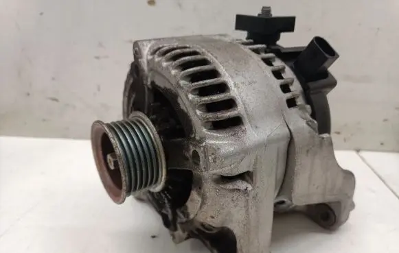 BMW 2 F46 Generator/alternator