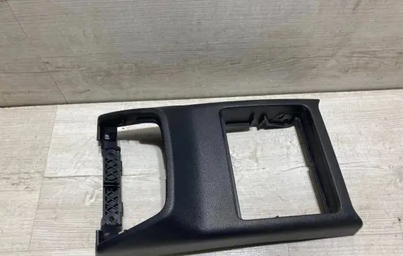 Skoda Octavia Mk3 (5E) Centre console side trim rear 5E0857289