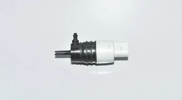 BMW M4 F82 F83 Windscreen/windshield washer pump 7298309 67127298309