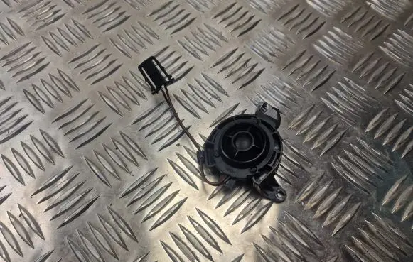 Volkswagen Amarok Front door high frequency speaker 2H0035242